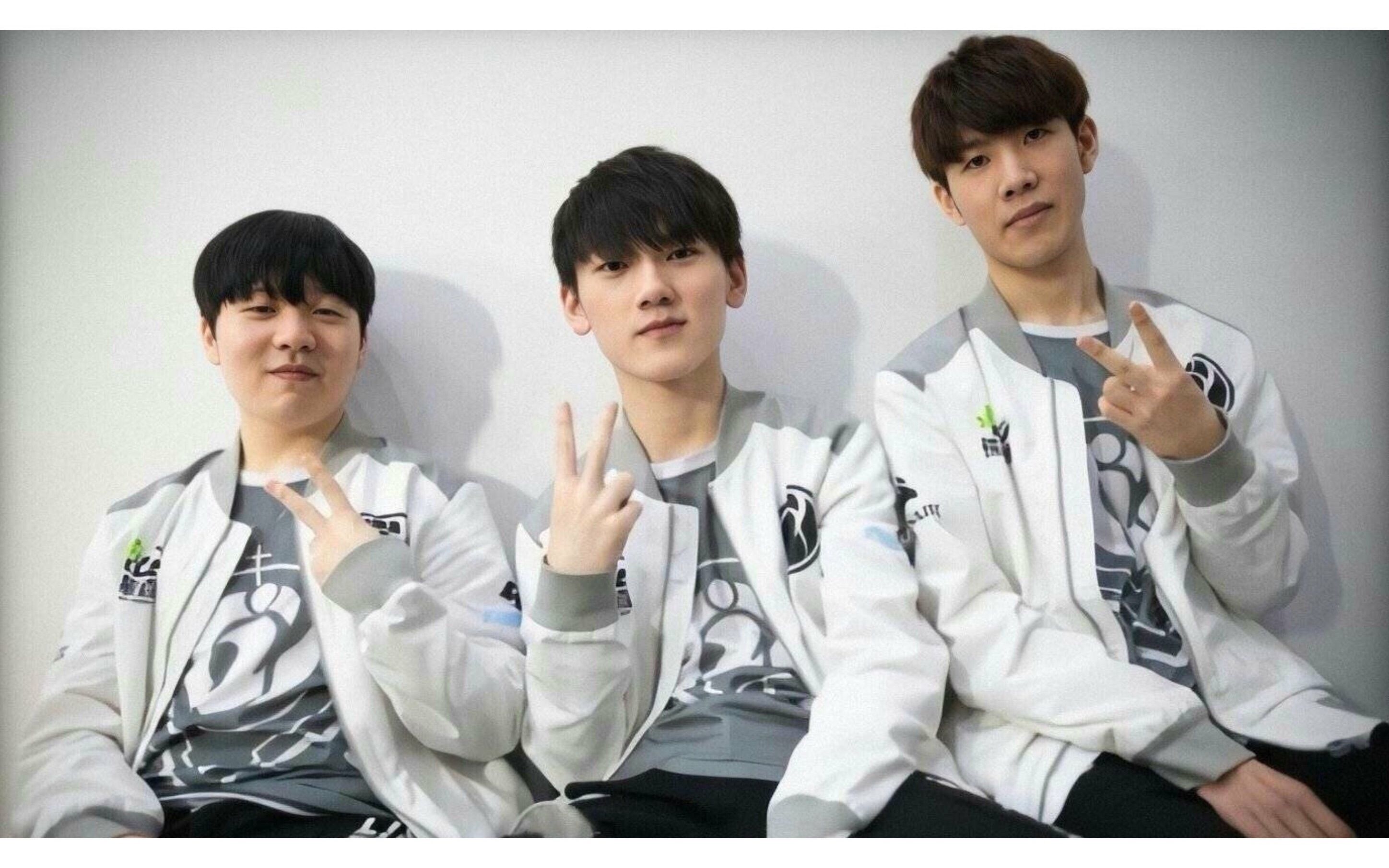 锋更具火花 锋更具火花