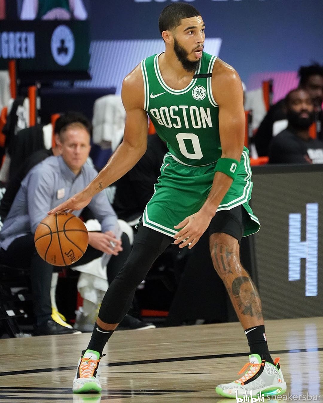 同时也是各 同时也是各