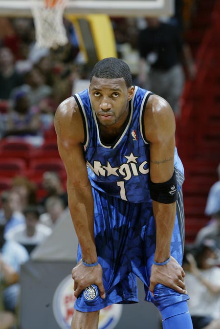 负的舞台上 负的舞台上